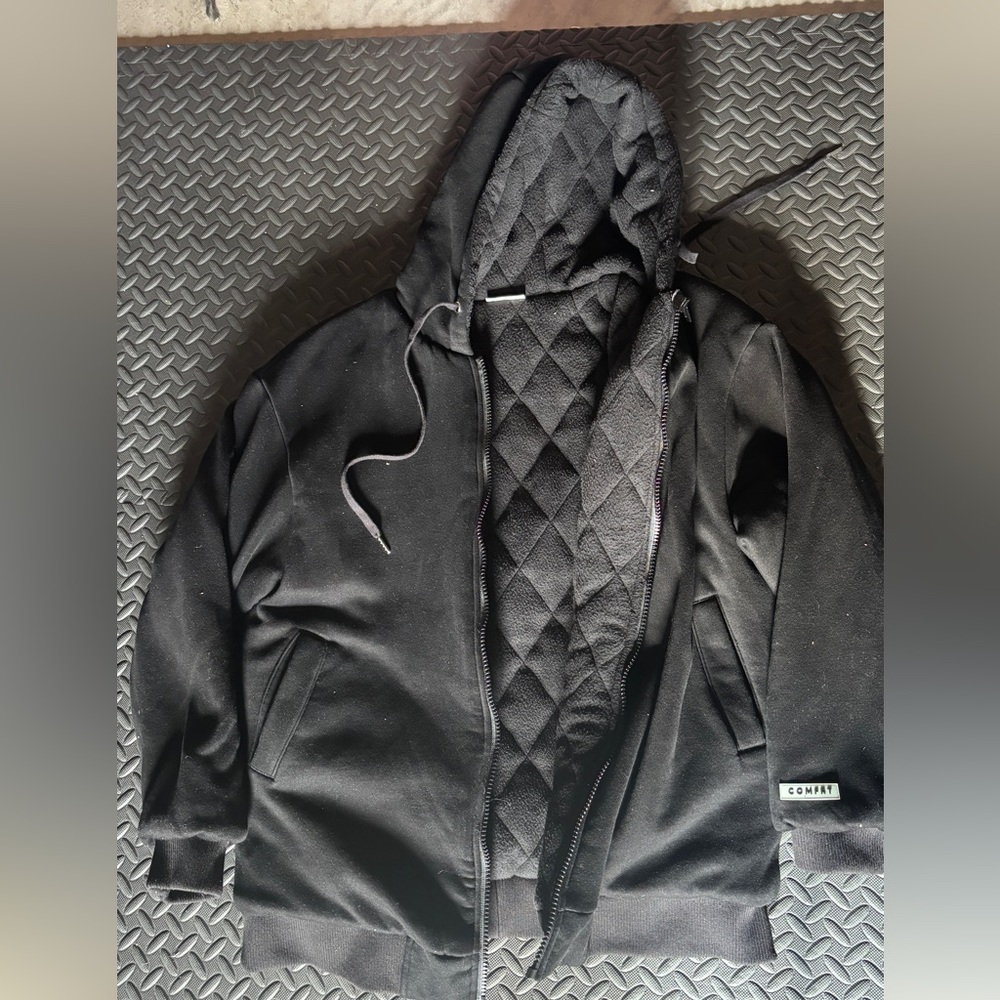 Comfrt Weighted Hoodie Size L (Unisex)